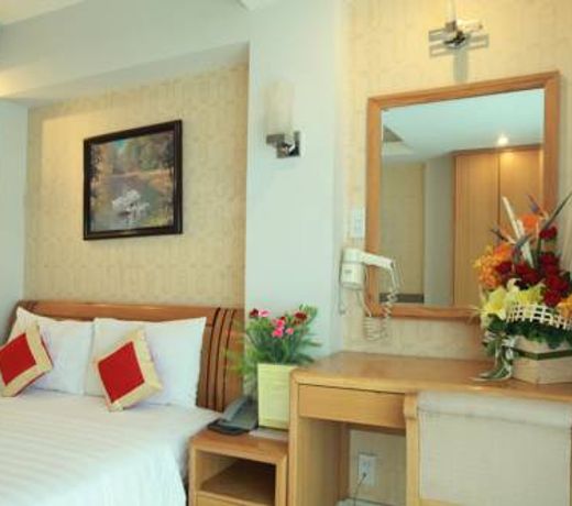 Lucky Star Hotel 146 Nguyen Trai