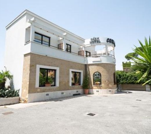 Cervara Park Hotel