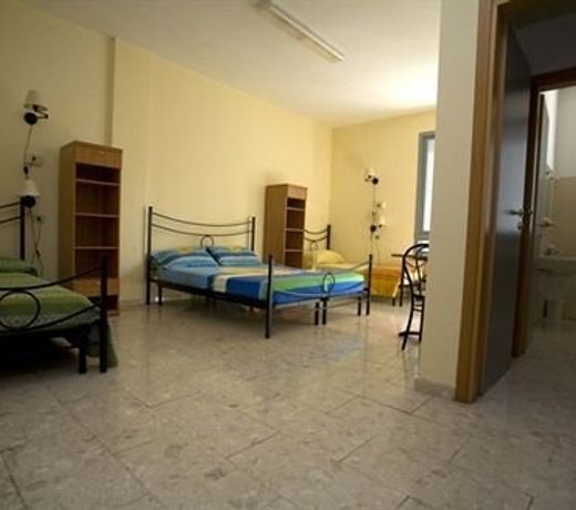 OSTELLO CASALE DEI MONACI - HOSTEL