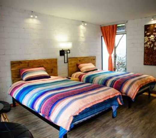 Leshan Fodi Inn