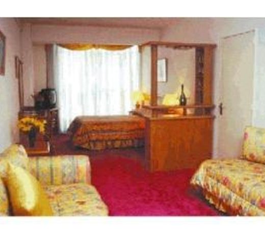 APART HOTEL CABILDO SUITES