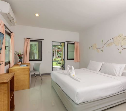 Wind Field Resort Pattaya