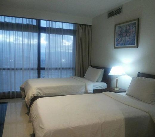 1 IMBI SUITES