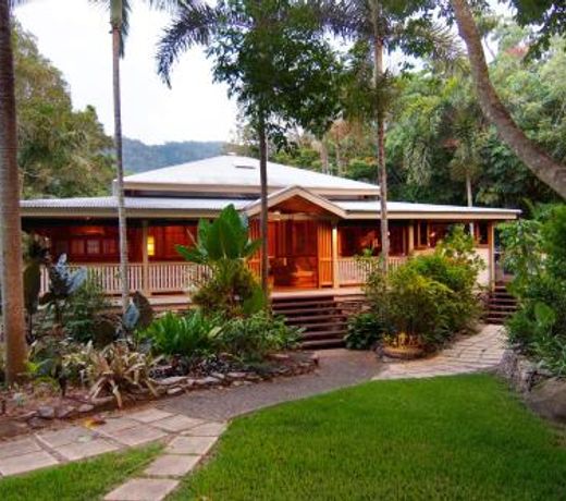 Port Douglas Valley Retreat