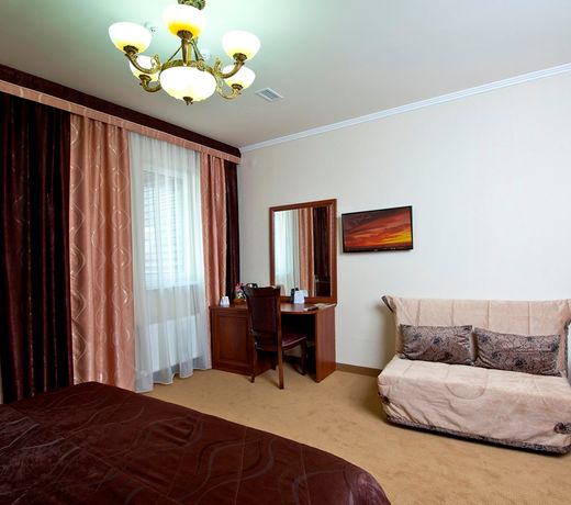 Amici Grand Hotel