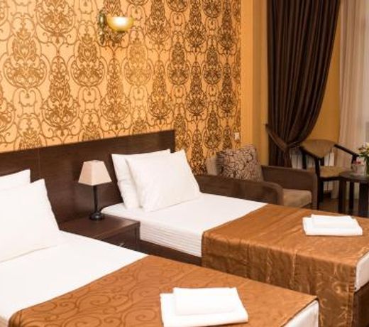 Lazurnoye Okno Hotel