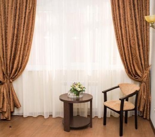 Lazurnoye Okno Hotel