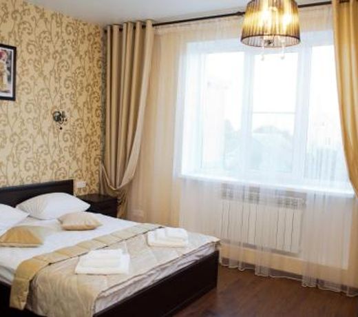 Parallel Hotel
