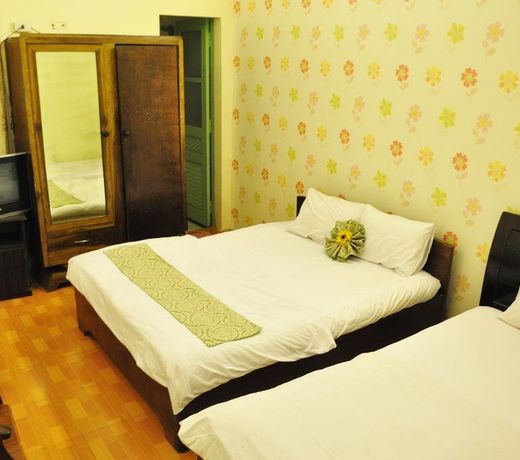 OYO 248 Olive Hotel