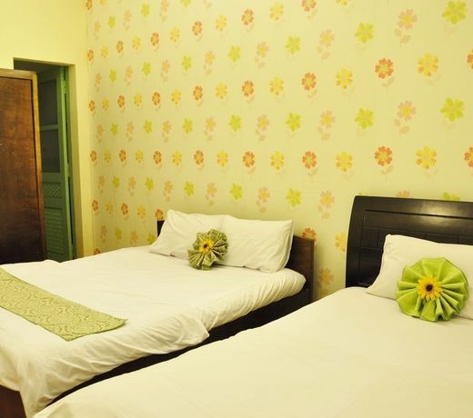 OYO 248 Olive Hotel