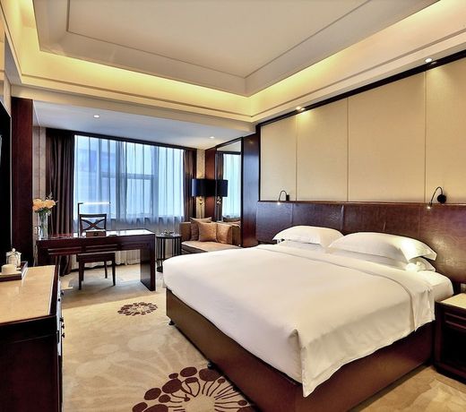 Hengna International Hotel