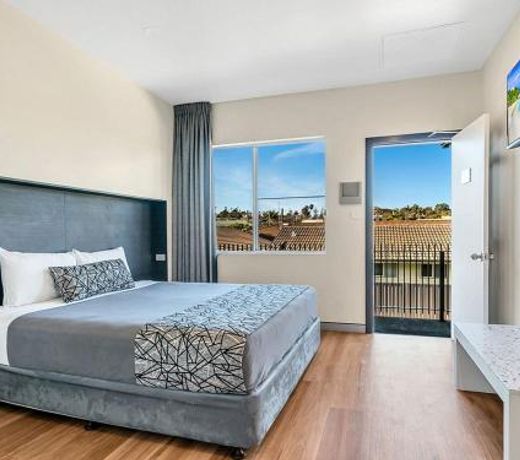 Surf Beach Motel Port