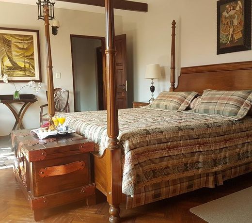 Villa VicuÃ±a Wine & Boutique Hotel