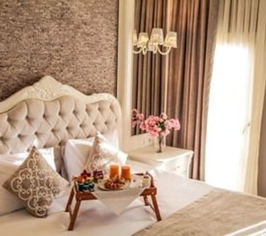 Ena Boutique Hotel