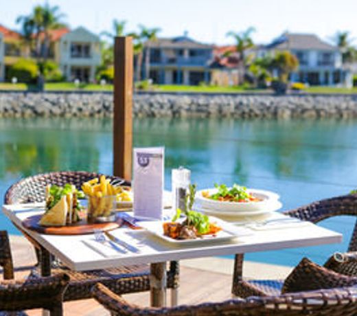 Marina Hotel