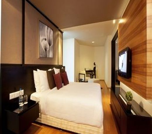 Davanam Sarovar Portico Suites