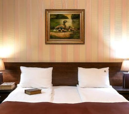 Maxim Boutique Hotel