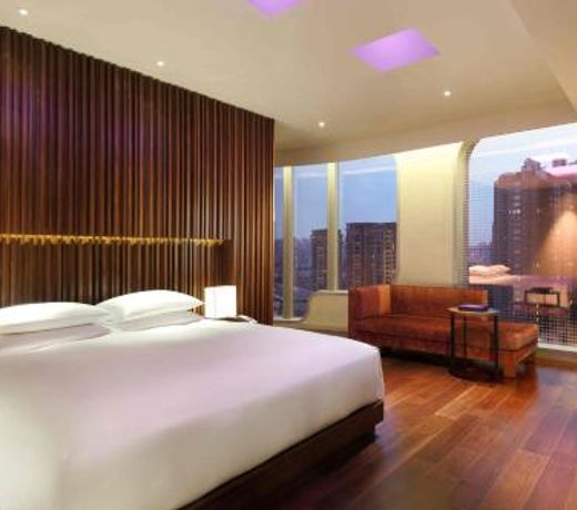Andaz Xintiandi Shanghai-Free Minibar & Lounge Happy Hour