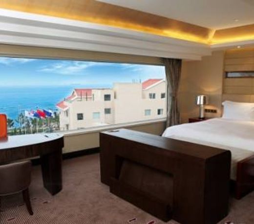 QINGDAO HOTEL