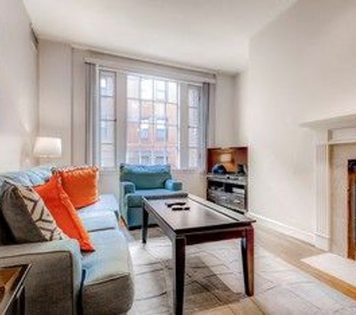 Global Luxury Suites at Main Street