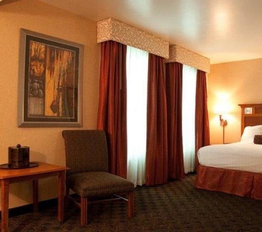 Midnight Rose & McGills Casinos