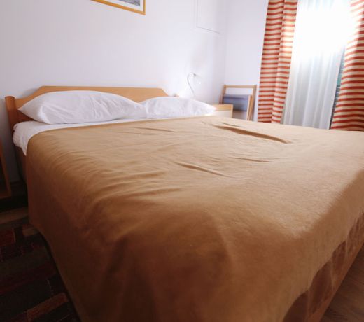 Pervanovo Apartments with Free Parking