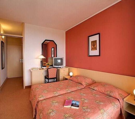 Pinea Valamar Collection Resort
