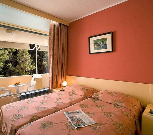 Pinea Valamar Collection Resort