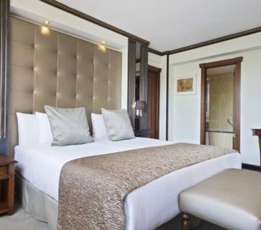 The Level at Melia White House