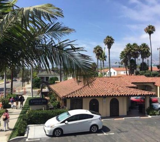 Castillo Inn at the Beach