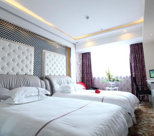 Yiwu Veines Hotel