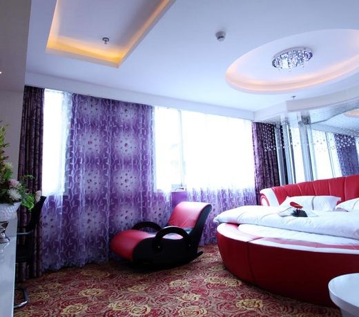 Yiwu Veines Hotel