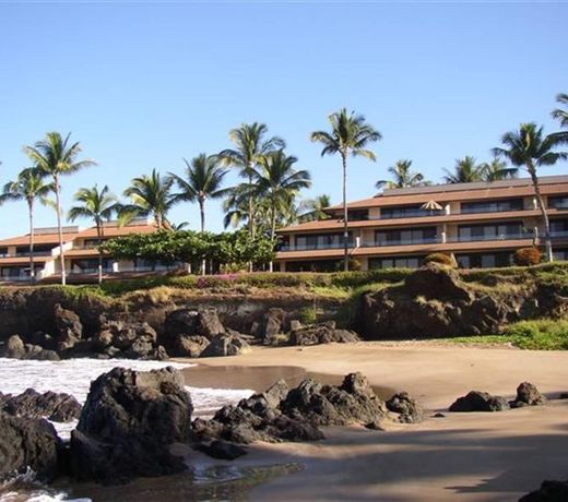 Makena Surf