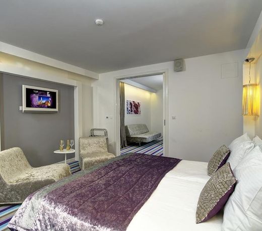 Hotel Luxe