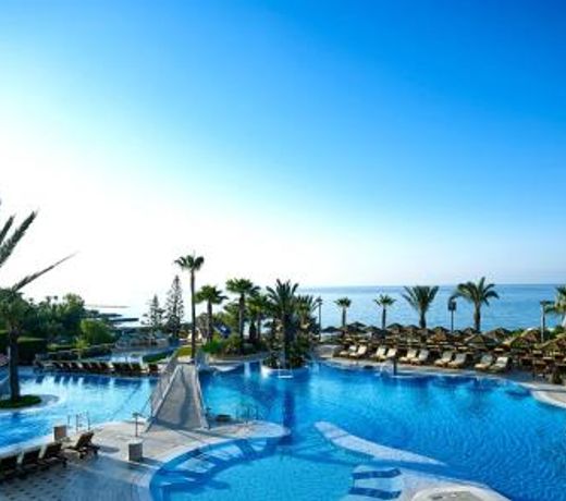 Four Seasons Hotel