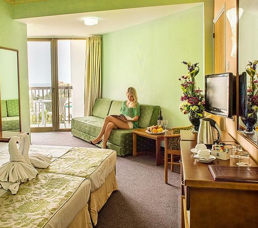 Avlida Hotel