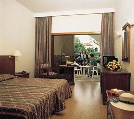Radisson Beach Resort Larnaca