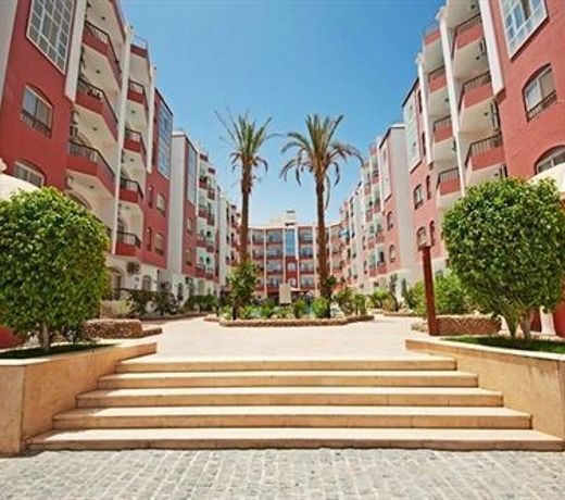 Desert Pearl Apartments