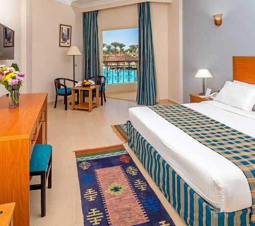 Hawaii Le Jardin Aqua Resort - Families and Couples Only