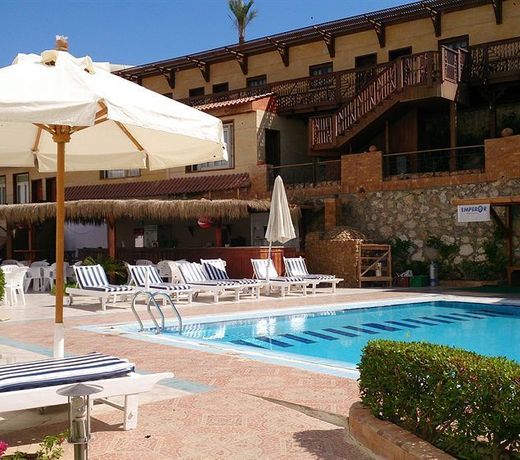Naama Blue Hotel