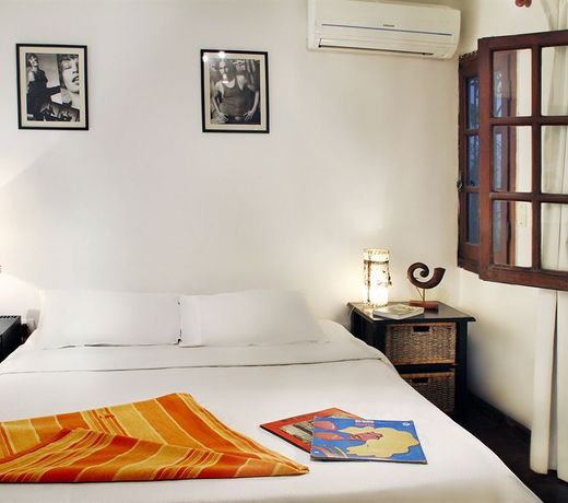 Jam Suites Boutique Hotel