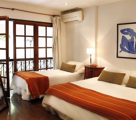Jam Suites Boutique Hotel