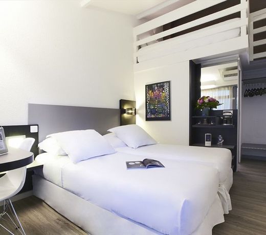 Hotel ibis Styles Aix en Provence Mas des Oliviers