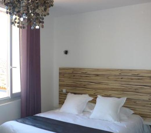 Hotel En Ville