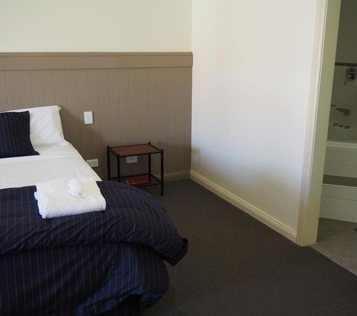 Pittsworth Motor Inn