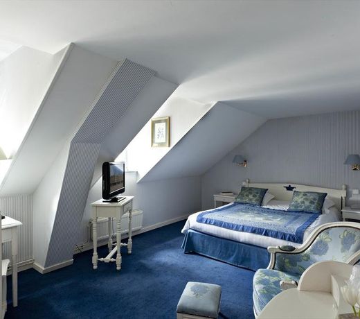 HÃ´tel de L'univers