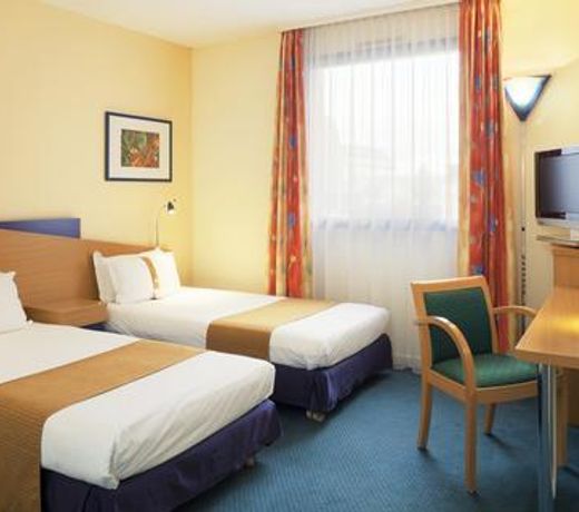 Holiday Inn Express Arras, an IHG Hotel