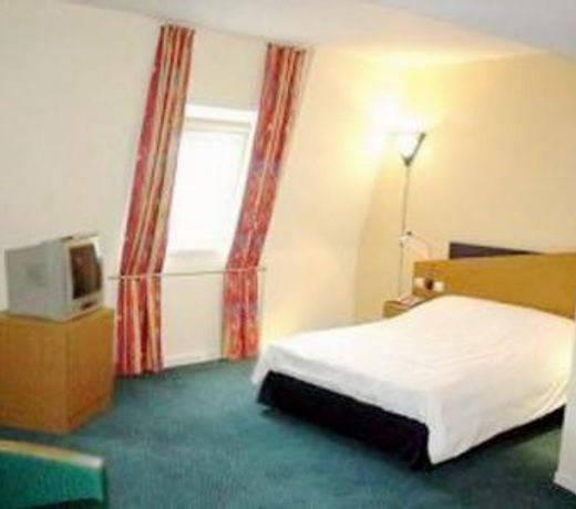 Holiday Inn Express Arras, an IHG Hotel