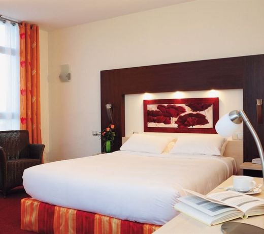 Hostellerie Saint Vincent Beauvais Aeroport