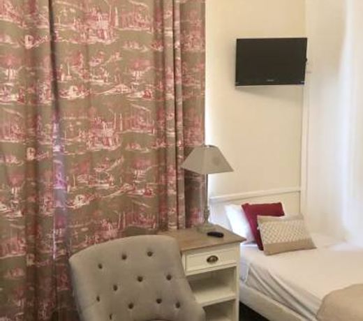 Cit'Hotel Logis Louise de Savoie